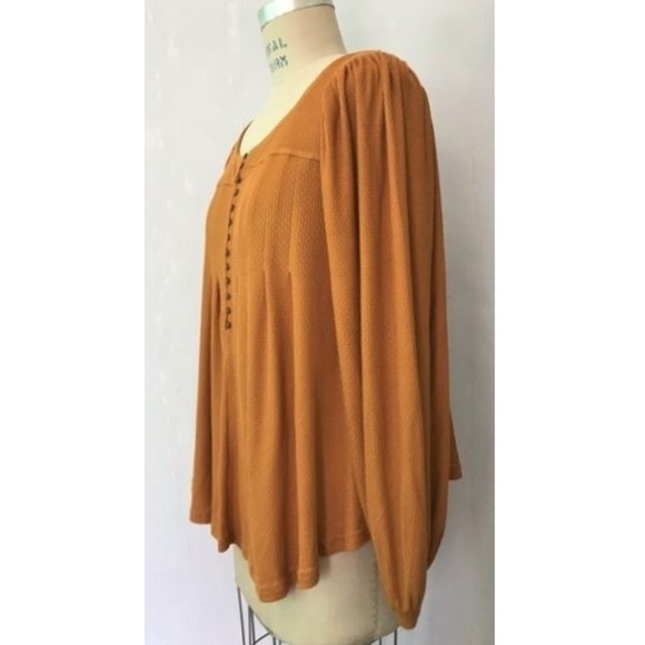 FREE PEOPLE GINGER DEVIN AUTUMN PEARL BISHOP SLEEVE HENLEY KNIT TOP XS NWT - Picture 6 of 14